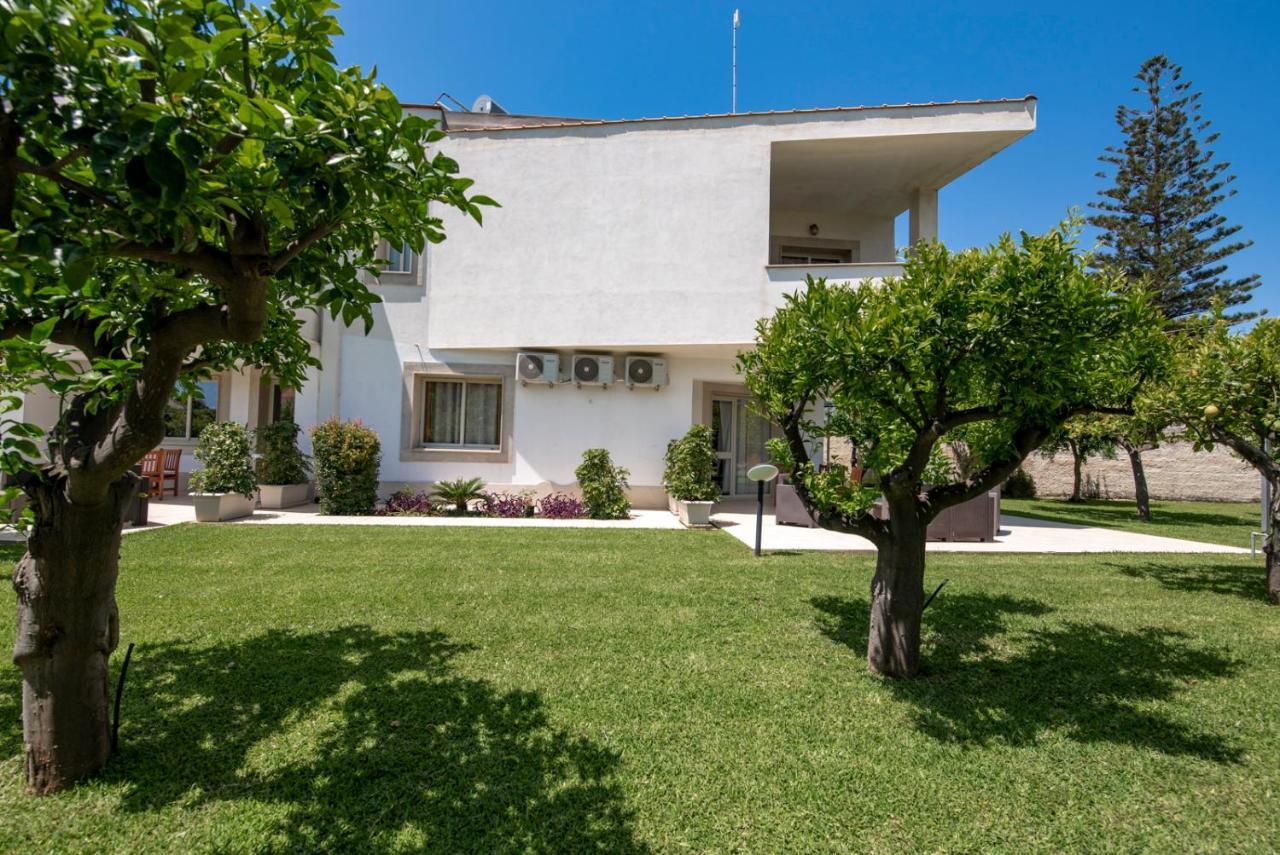 Villa Venera Fontane Bianche Exterior foto