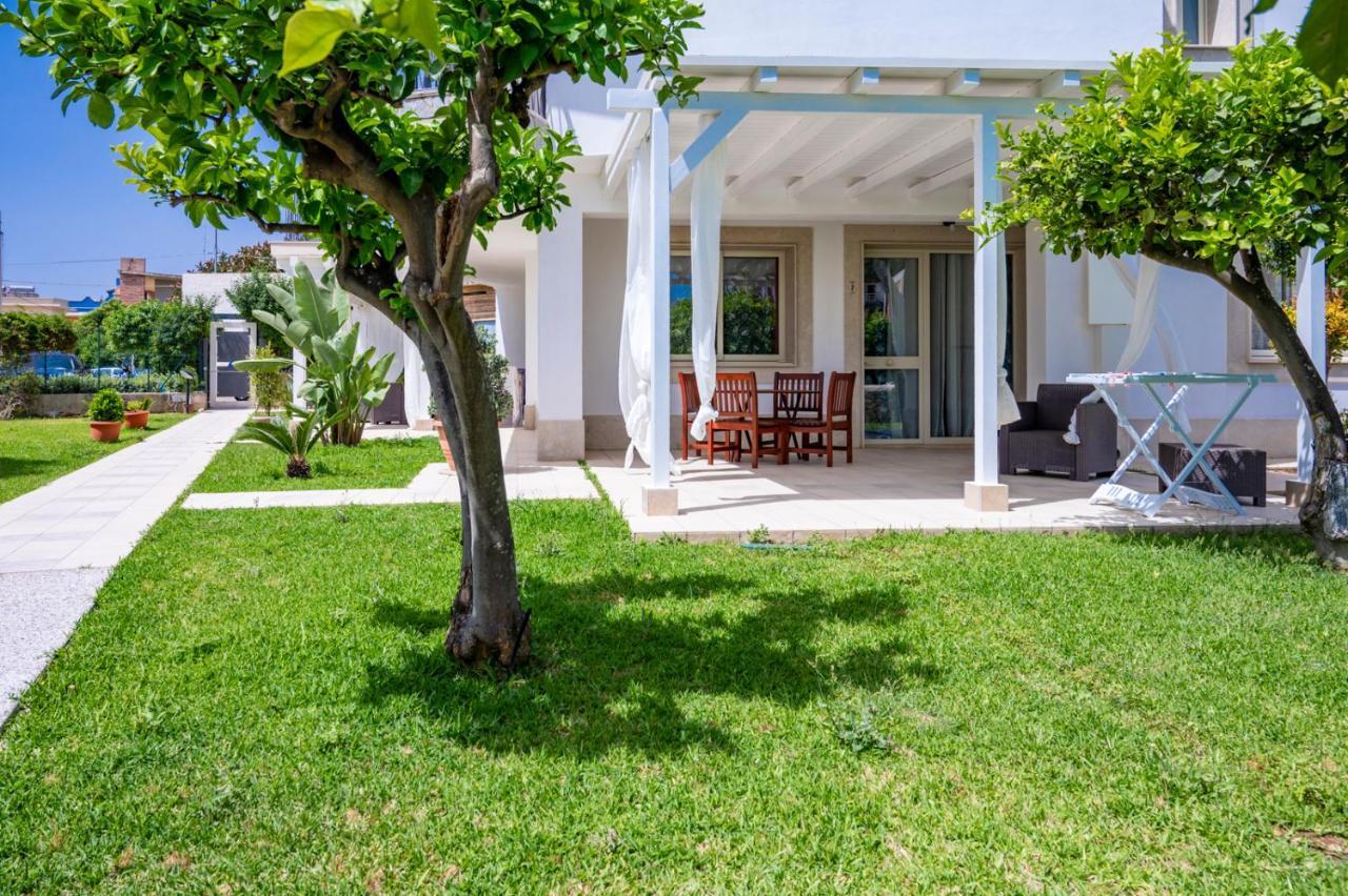 Villa Venera Fontane Bianche Exterior foto